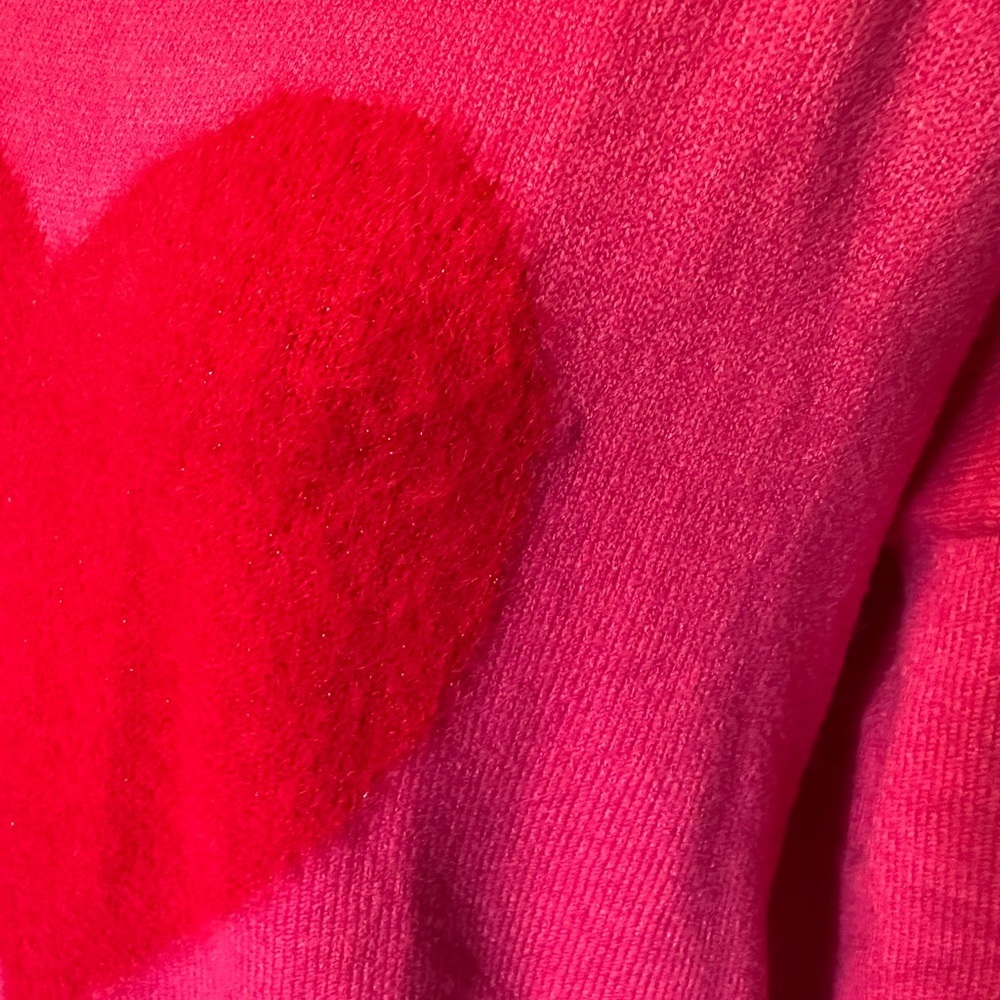 Valentine’s Day pink sweater w/ red heart- medium oversized- Molly Bracken - Picture 2 of 3